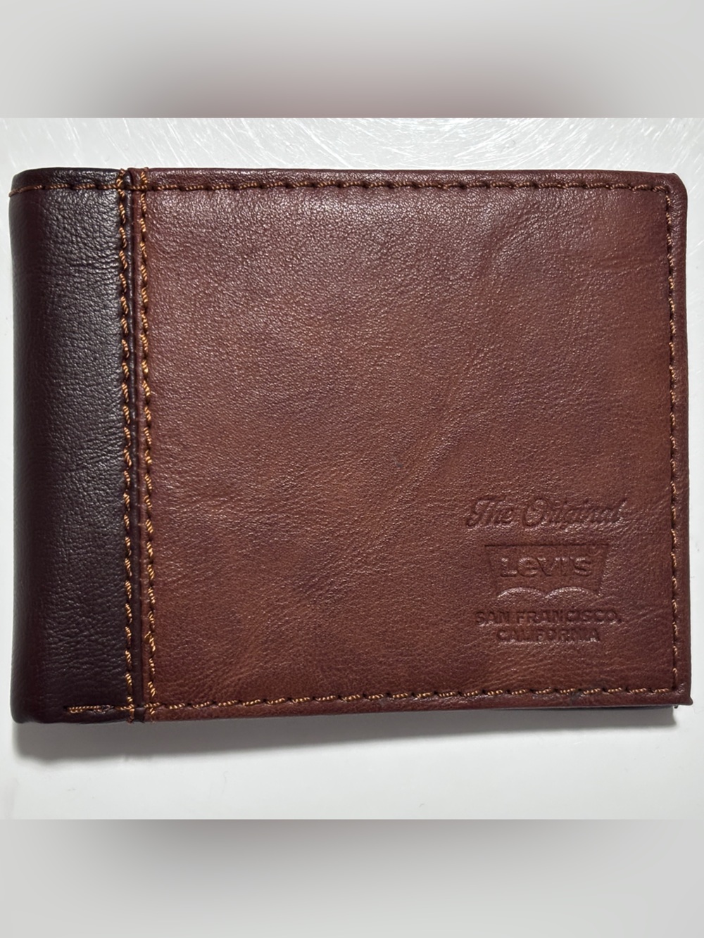 Levi’s Men’s Genuine Leather Bifold Wallet Brown New With Tags